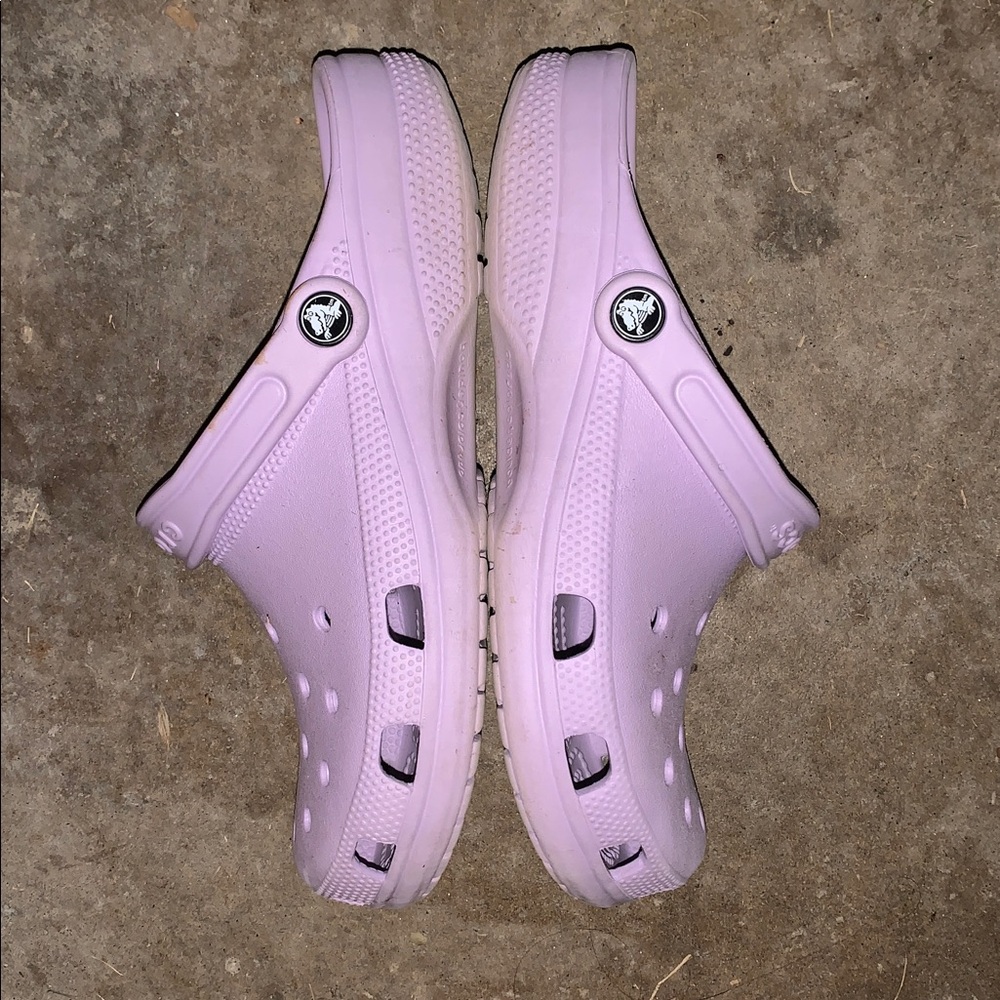 Classic Crocs - Picture 4 of 5